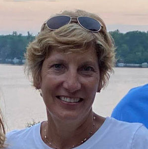 Meet your Posher, Jean